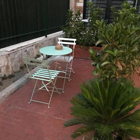 Bed and Breakfast Domus Vesuvio San Giorgio a Cremano Zewnętrze zdjęcie